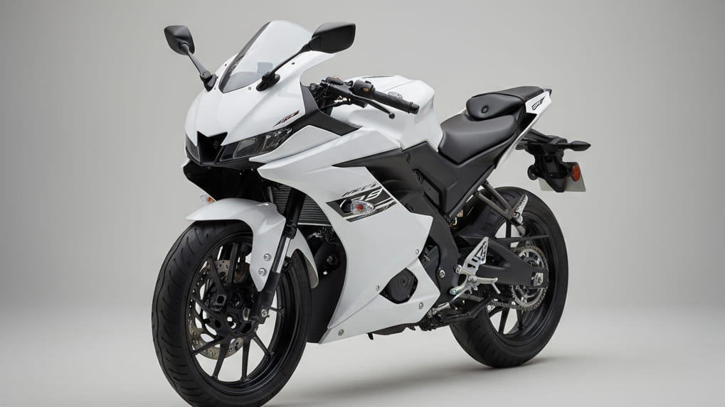 New R15 V4 2025 Launch – Price, Colors, and Specs Revealed